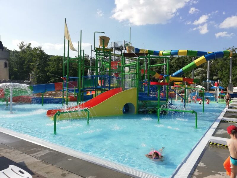 Pokrzywna Hotel Gorzelanny